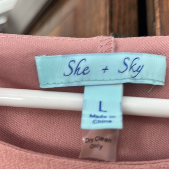 Dress - Picture 2 of 3